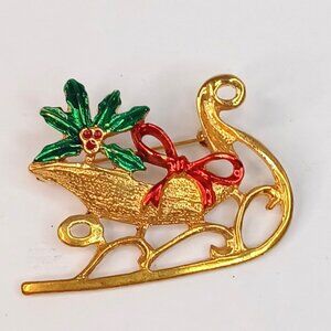 VINTAGE Christmas Sleigh Pin Gold Tone 1970s